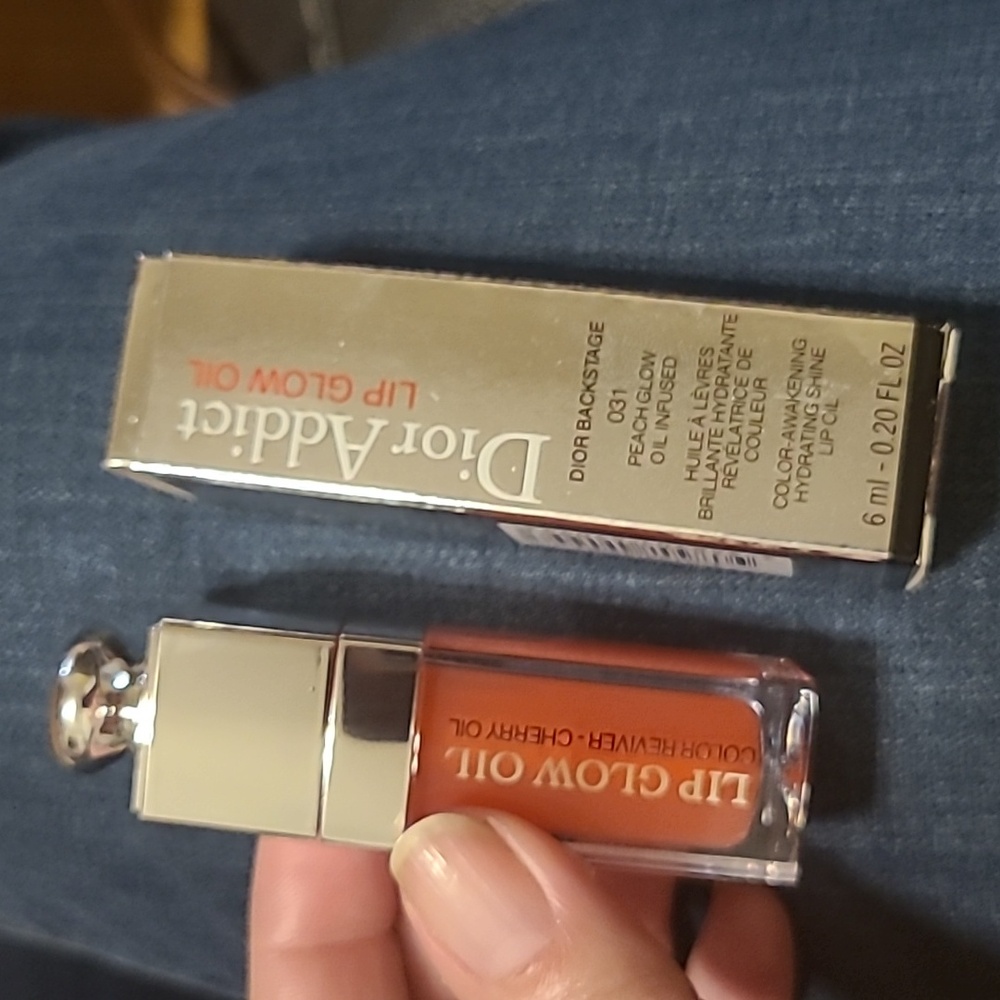 Dior Addict Lip Glow Oil shade 031 Peach Glow LIMITED EDITION